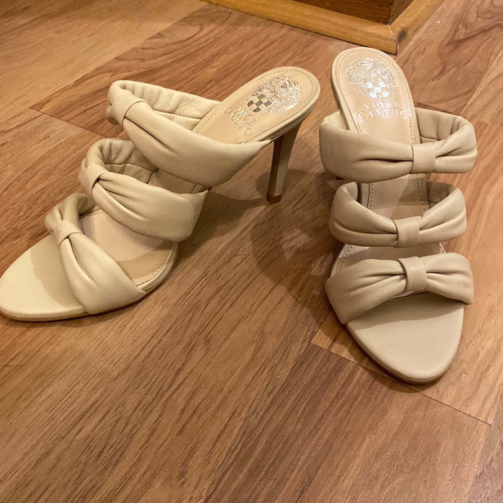 Vince camunto sandal stilettos size 6.5